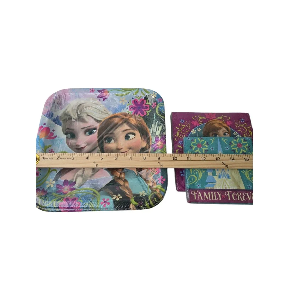 Lot of Disney FROZEN Birthday Party Pack Plates & Napkins‎ For 16 Party Supplies
